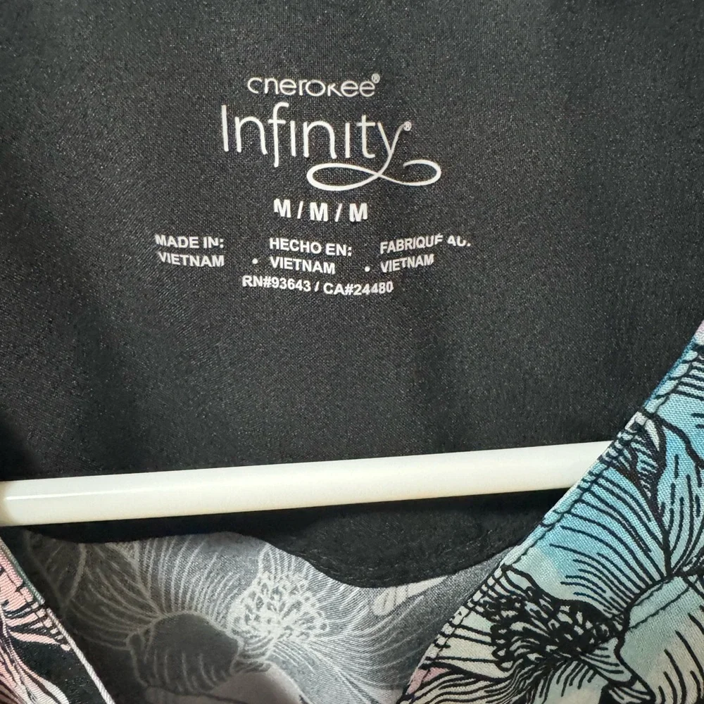 Infinity Patterned Scrub Top - Picture 2 of 3